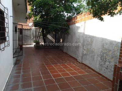 Casa de 4 alcobas en venta en Los Alpes, Barranquilla, 371 m² · foto 8 de 8