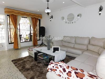 Casa de 3 alcobas en venta en El Tabor, Barranquilla, 137 m² · foto 3 de 20
