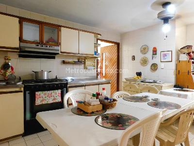 Apartamento de 3 alcobas en venta en Alto Pardo, Barranquilla, 266 m² · foto 14 de 20