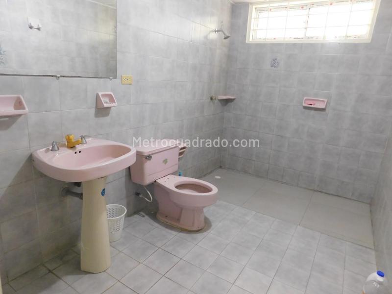 Casa en Arriendo, Altamira, Barranquilla - Mehr