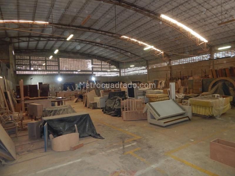 Local Comercial en Arriendo, Via 40, Barranquilla - Mehr