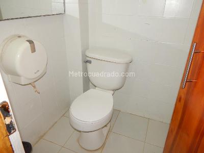 Casa de 5 alcobas en venta en Colombia, Barranquilla, 736 m² · foto 16 de 19
