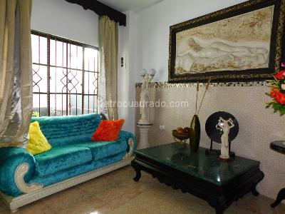 Casa de 4 alcobas en venta en Campo Alegre (Norte), Barranquilla, 230 m² · foto 4 de 20