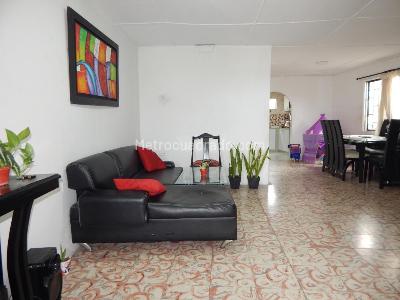 Casa de 5 alcobas en venta en San Felipe, Barranquilla, 310 m² · foto 2 de 20