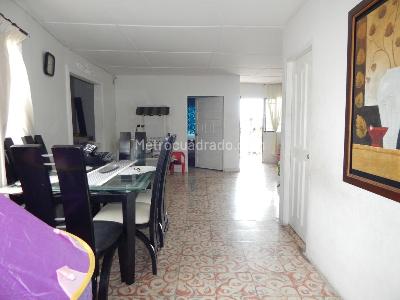 Casa de 5 alcobas en venta en San Felipe, Barranquilla, 310 m² · foto 4 de 20