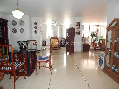 Apartamento de 3 alcobas en venta en Villa Country, Barranquilla, 197 m² · foto 8 de 20