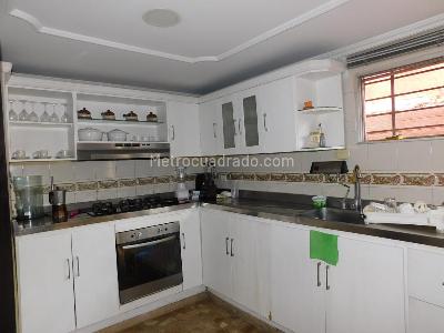 Casa en venta en Ciudad Jardin, Barranquilla · foto 6 de 20