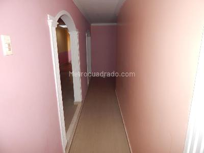 Casa de 5 alcobas en venta en El Limoncito, Barranquilla, 258 m² · foto 7 de 20