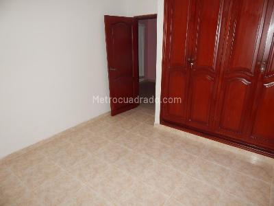 Casa de 5 alcobas en venta en El Limoncito, Barranquilla, 258 m² · foto 11 de 20