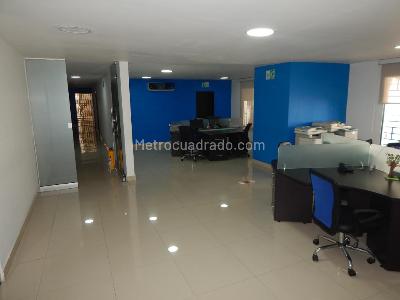 Casa de 5 alcobas en venta en El Poblado, Barranquilla, 422 m² · foto 4 de 20