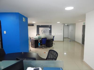 Casa de 5 alcobas en venta en El Poblado, Barranquilla, 422 m² · foto 7 de 20