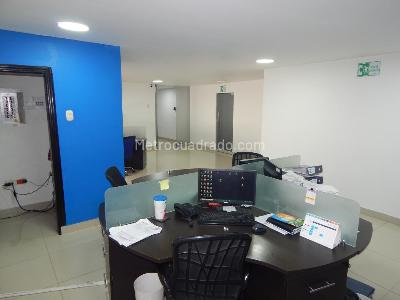Casa de 5 alcobas en venta en El Poblado, Barranquilla, 422 m² · foto 8 de 20
