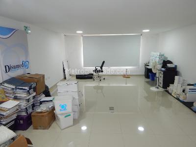 Casa de 5 alcobas en venta en El Poblado, Barranquilla, 422 m² · foto 9 de 20