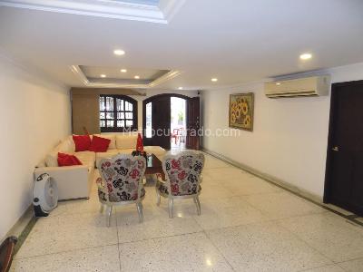 Casa de 5 alcobas en venta en Barranquilla, 417 m² · foto 3 de 20