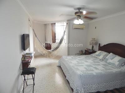 Apartamento de 3 alcobas en venta en Alto Prado, Barranquilla, 225 m² · foto 10 de 19