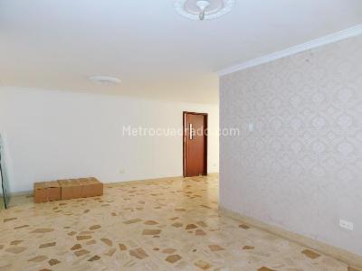 Apartamento de 3 alcobas en venta en Altos De Riomar, Barranquilla, 135 m² · foto 4 de 18