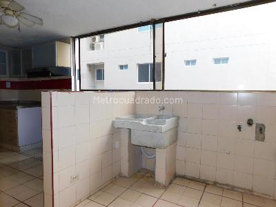 Apartamento de 3 alcobas en venta en Altos De Riomar, Barranquilla, 135 m² · foto 6 de 18