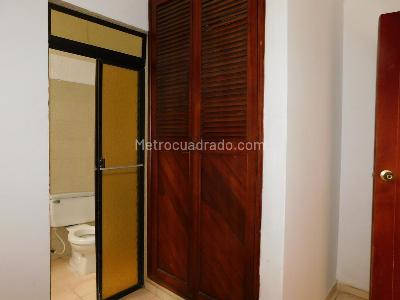 Apartamento de 3 alcobas en venta en Altos De Riomar, Barranquilla, 135 m² · foto 10 de 18