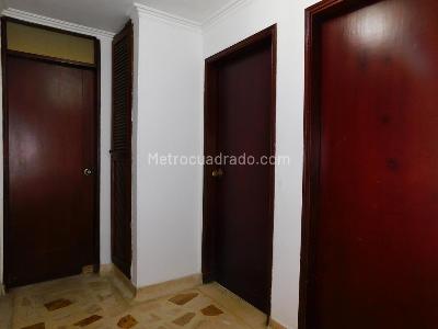 Apartamento de 3 alcobas en venta en Altos De Riomar, Barranquilla, 135 m² · foto 11 de 18