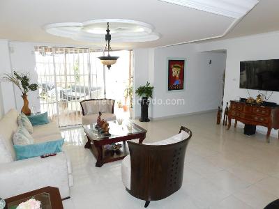 Casa de 5 alcobas en venta en Barranquilla, 543 m² · foto 2 de 20