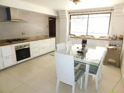 Casa de 5 alcobas en venta en Barranquilla, 543 m² · foto 9 de 20