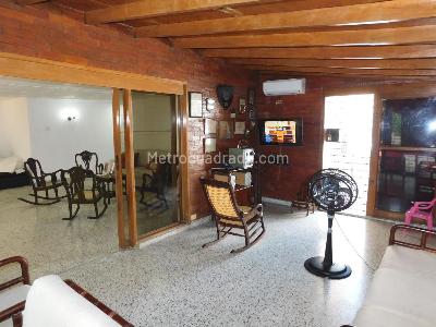 Casa de 4 alcobas en venta en Barranquilla, 224 m² · foto 4 de 12