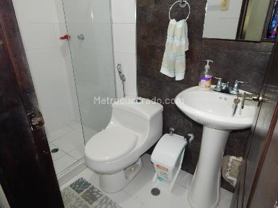 Casa de 5 alcobas en venta en La Floresta, Barranquilla, 190 m² · foto 10 de 20
