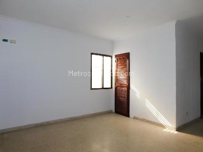 Casa de 5 alcobas en venta en El Porvenir, Barranquilla, 372 m² · foto 10 de 20