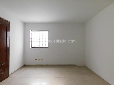 Casa de 5 alcobas en venta en El Porvenir, Barranquilla, 372 m² · foto 15 de 20