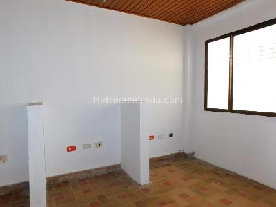Casa de 5 alcobas en venta en El Porvenir, Barranquilla, 372 m² · foto 18 de 20