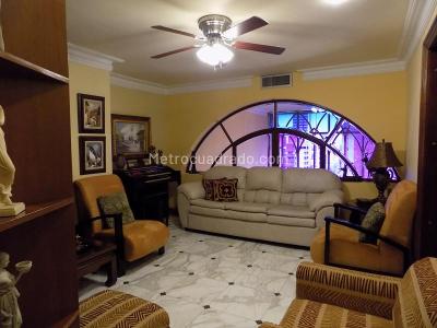 Apartamento de 5 alcobas en venta en Alto Prado, Barranquilla, 435 m² · foto 18 de 20