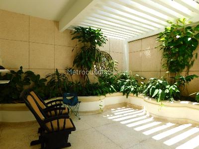Apartamento de 4 alcobas en venta en Altos De Riomar, Barranquilla, 300 m² · foto 7 de 19