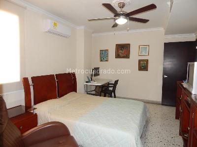 Apartamento de 3 alcobas en venta en Altos De Riomar, Barranquilla, 227 m² · foto 14 de 20