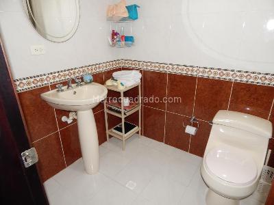 Apartamento de 3 alcobas en venta en Altos De Riomar, Barranquilla, 227 m² · foto 17 de 20
