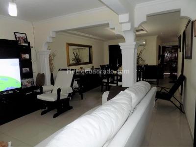 Casa en venta en Paraiso, Barranquilla · foto 10 de 17
