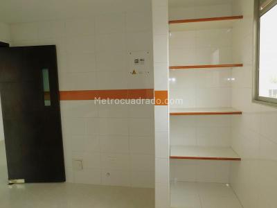 Apartamento en venta en Ciudad Jardin, Barranquilla · foto 4 de 12
