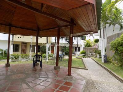Casa en venta en Los Alpes, Barranquilla · foto 3 de 15