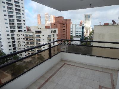 Apartamento de 3 alcobas en venta en Altos De Riomar, Barranquilla, 165 m² · foto 5 de 20