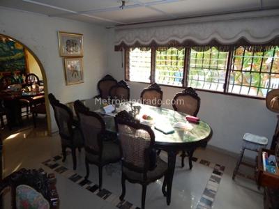 Casa de 5 alcobas en venta en La Campiña, Barranquilla, 289 m² · foto 4 de 19