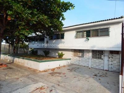 Casa de 5 alcobas en venta en La Campiña, Barranquilla, 289 m² · foto 13 de 19