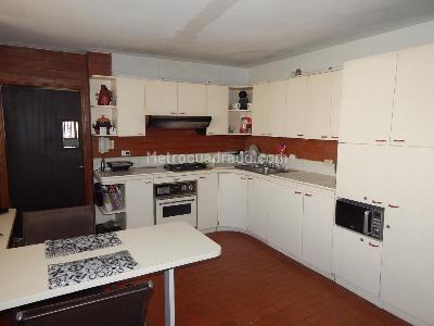 Apartamento de 3 alcobas en venta en Alto Prado, Barranquilla, 230 m² · foto 7 de 19