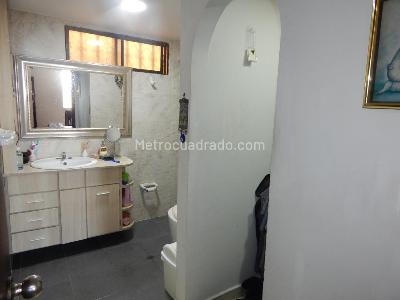 Apartamento de 3 alcobas en venta en Alto Prado, Barranquilla, 230 m² · foto 16 de 19