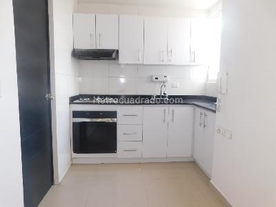 Apartamento de 2 alcobas en venta en Altos De Riomar, Barranquilla, 80 m² · foto 7 de 16