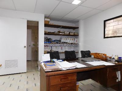 Casa de 5 alcobas en venta en El Porvenir, Barranquilla, 228 m² · foto 6 de 11