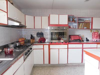 Apartamento de 3 alcobas en venta en Alto Prado, Barranquilla, 254 m² · foto 13 de 17