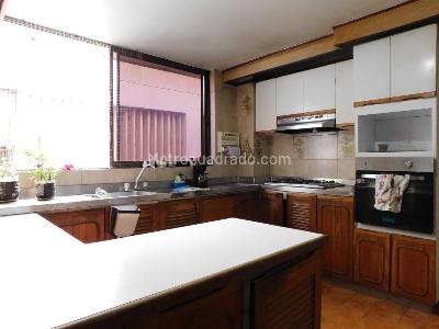Apartamento de 3 alcobas en venta en Alto Prado, Barranquilla, 284 m² · foto 7 de 17