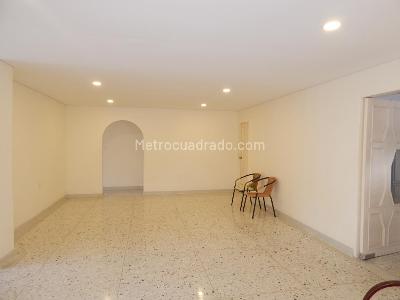 Apartamento de 5 alcobas en venta en Barranquilla, 240 m² · foto 2 de 19