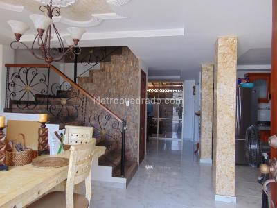 Casa de 3 alcobas en venta en Cartagena, 105 m² · foto 2 de 20