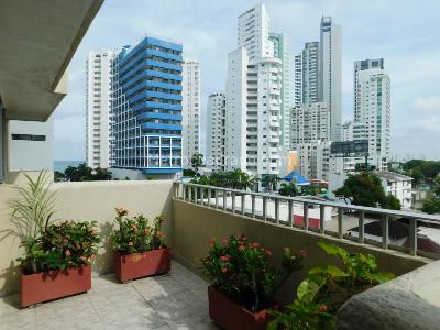 Apartamento de 3 alcobas en venta en Bocagrande, Cartagena, 296 m² · foto 1 de 20