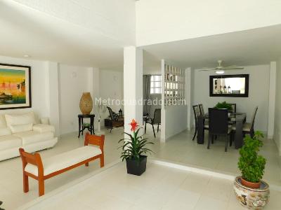 Casa de 4 alcobas en venta en Cartagena, 219 m² · foto 6 de 16